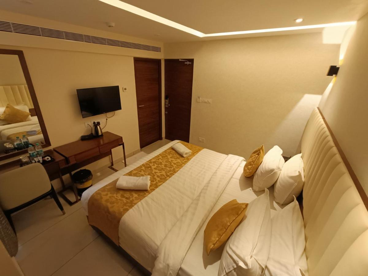 Hotel The Kings Park Grand-Near Us Consulate Čennai Exteriér fotografie
