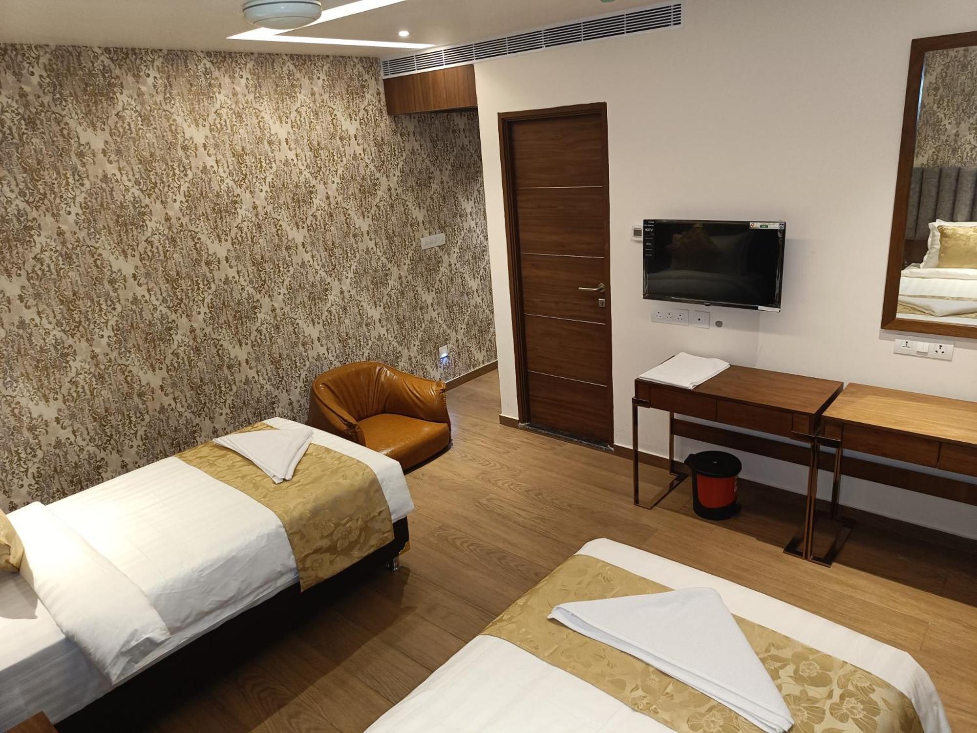 Hotel The Kings Park Grand-Near Us Consulate Čennai Exteriér fotografie