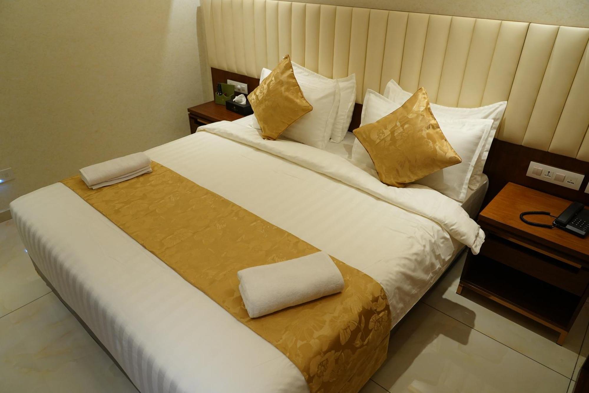 Hotel The Kings Park Grand-Near Us Consulate Čennai Exteriér fotografie
