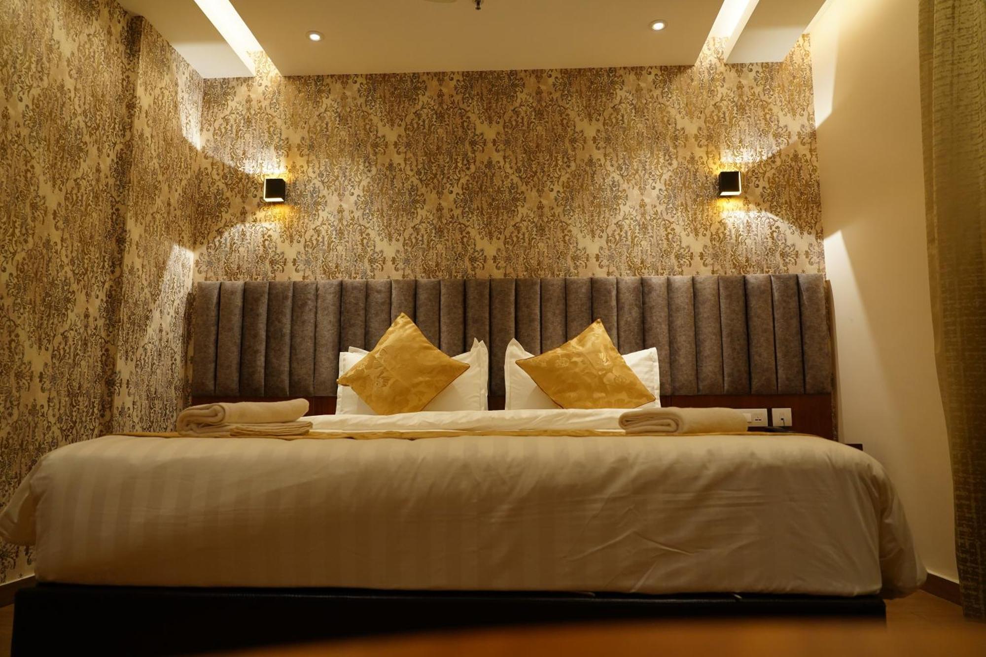 Hotel The Kings Park Grand-Near Us Consulate Čennai Exteriér fotografie